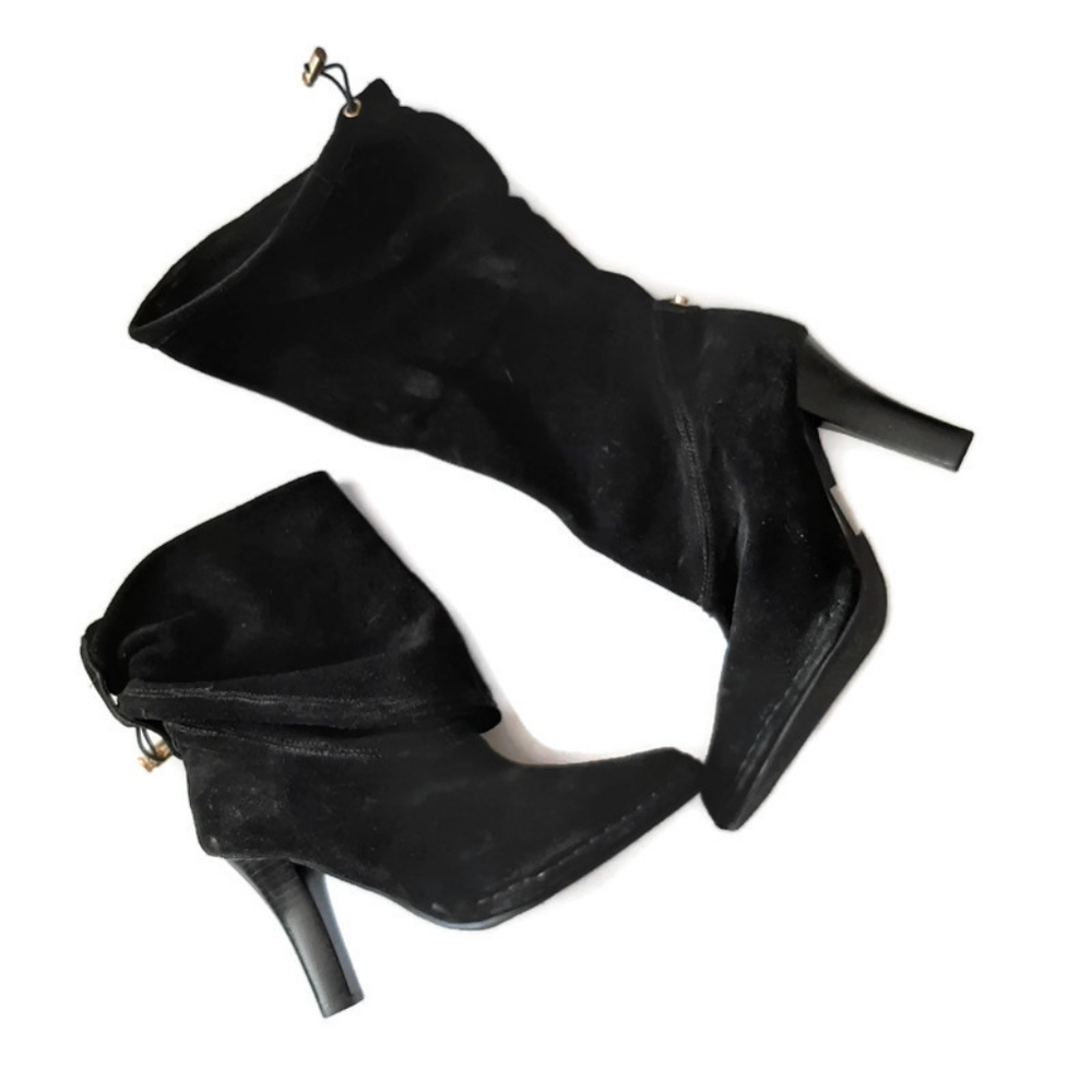 Hot in Hollywood black suede heeled boots  Convertible high/ low looks sz 6.5